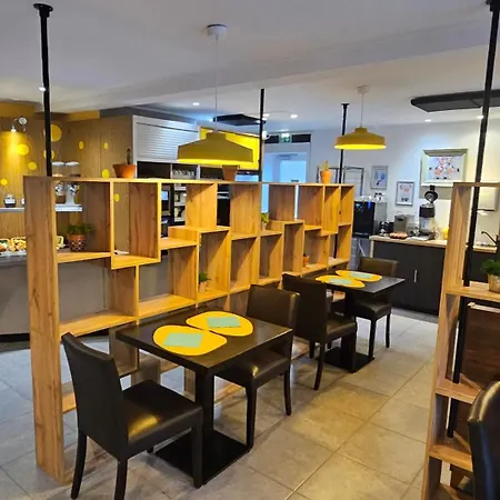 Hotel Les Pieux En Cotentin 3*