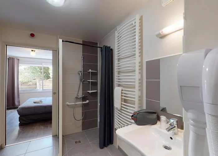 Hotel En Cotentin 3*